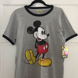 NWT Disney Classic Mickey Mouse T-Shirt